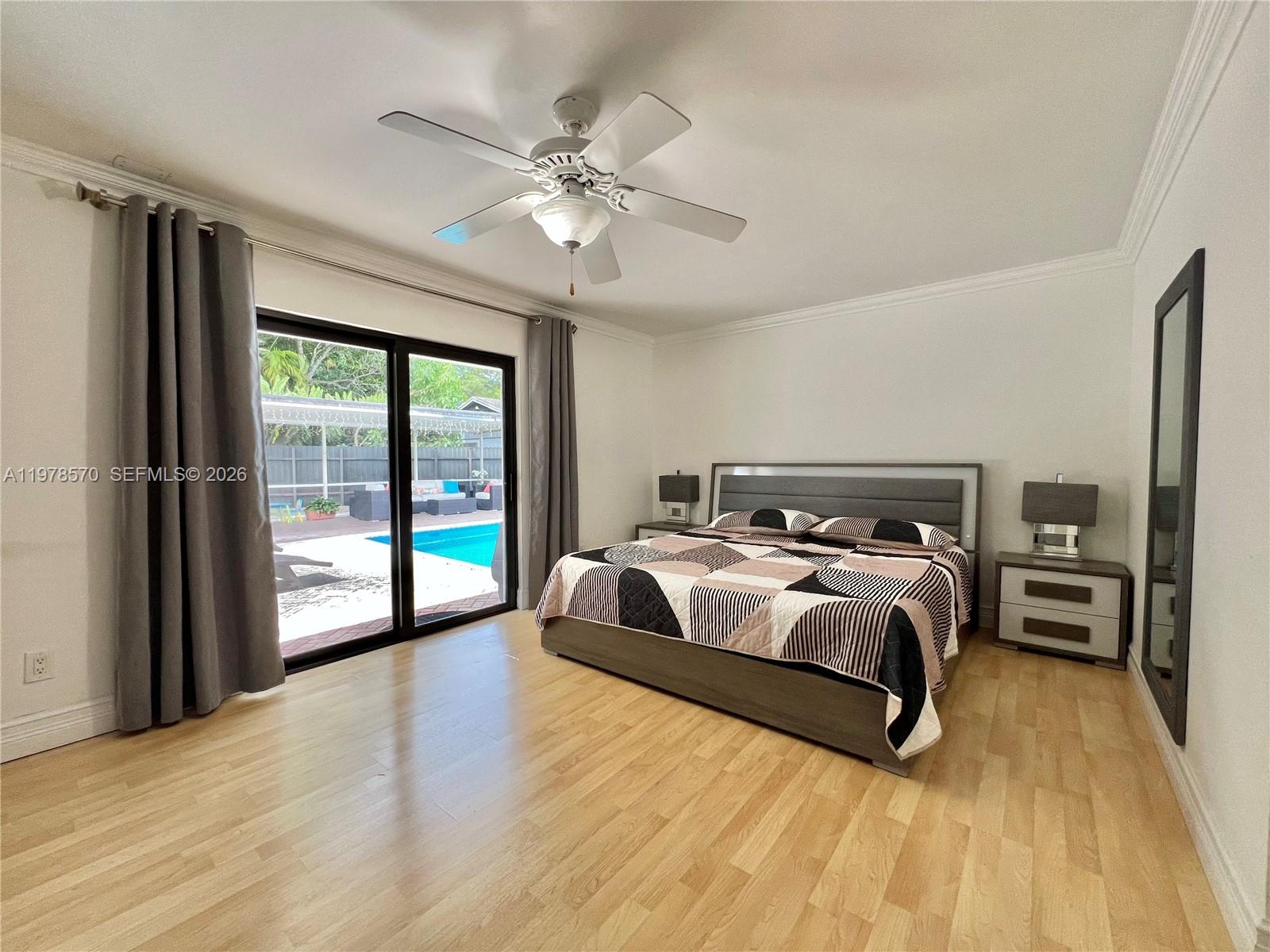 SHORES CALUSA - Residential