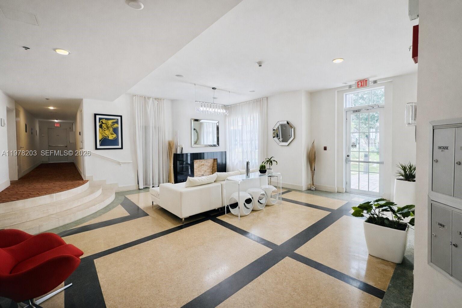 1300 PENNSYLVANIA CONDO - Residential