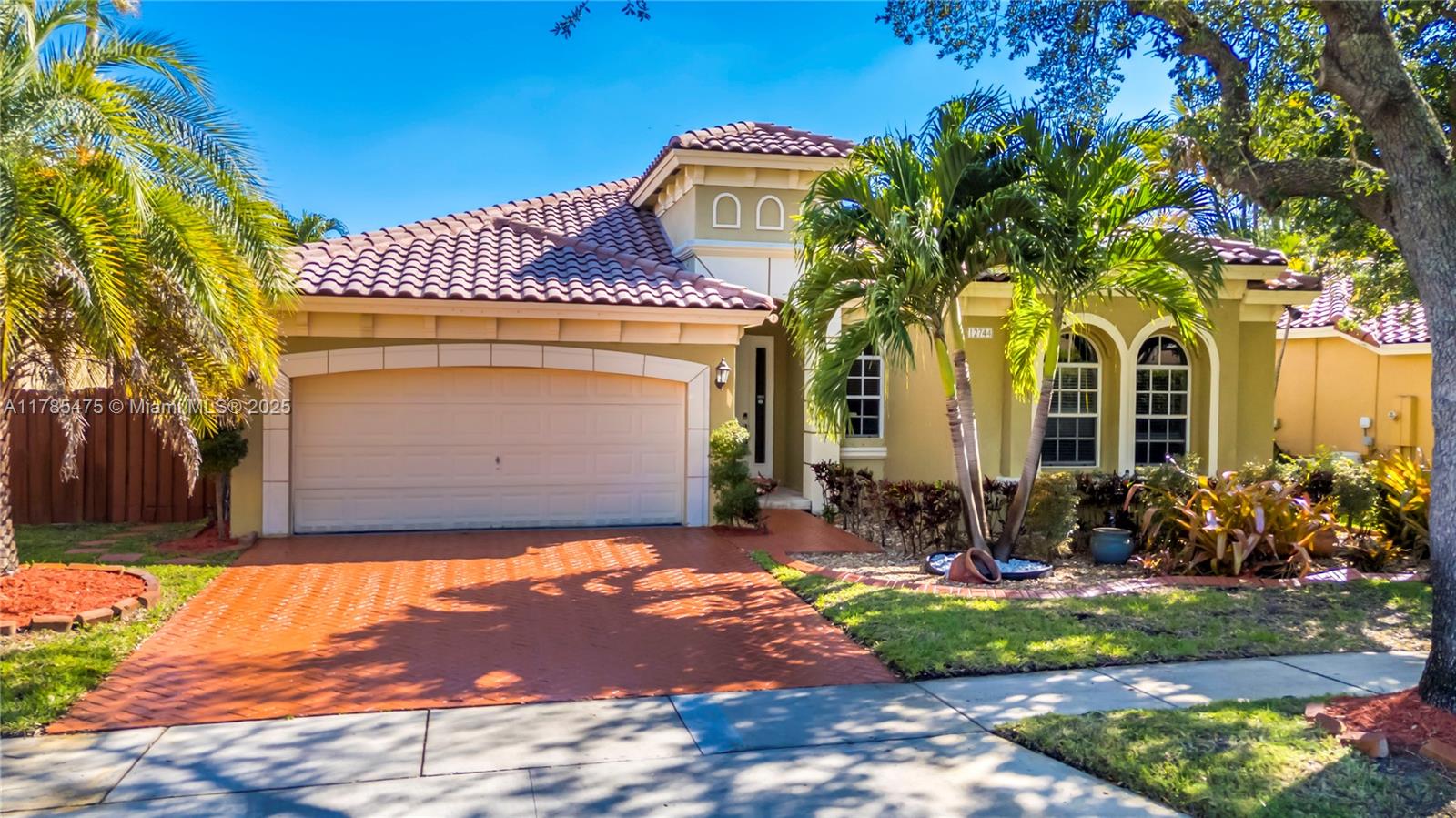 Property for Sale at 12744 Sw 51st Ct, Miramar, Broward County, Florida - Bedrooms: 4 
Bathrooms: 3  - $635,000