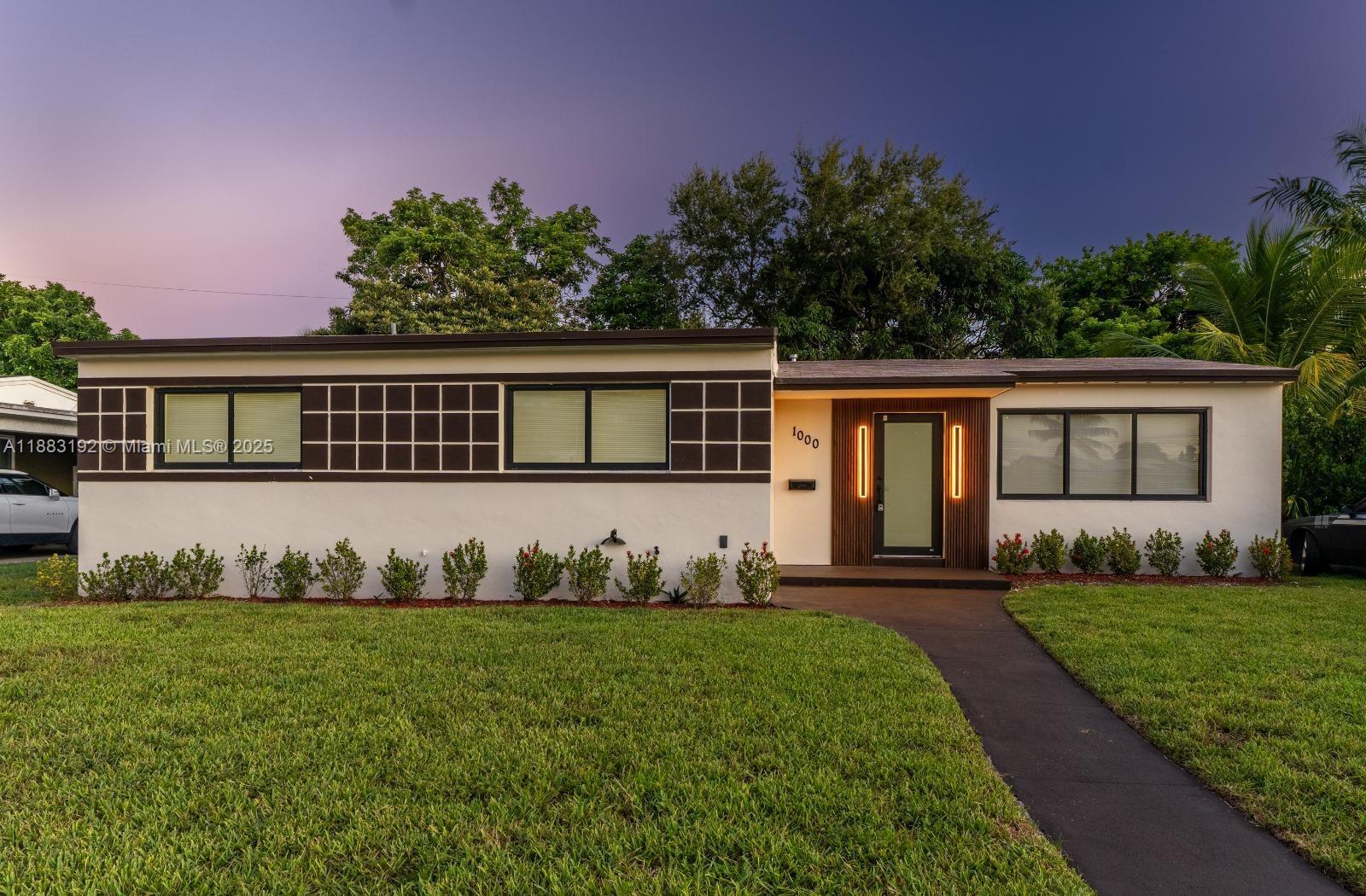 NORWOOD 4TH ADDN - Residential Lease