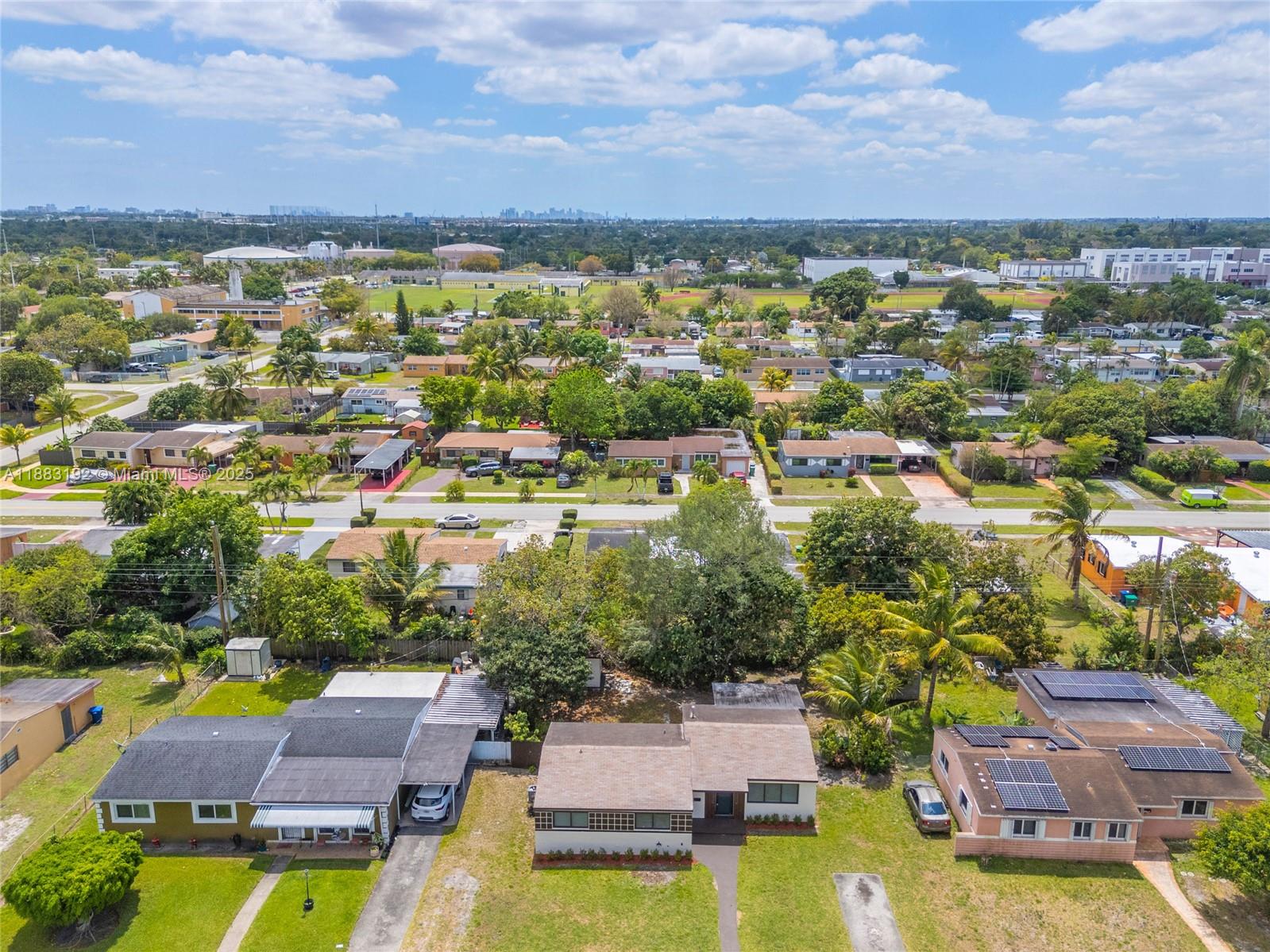 NORWOOD 4TH ADDN - Residential Lease