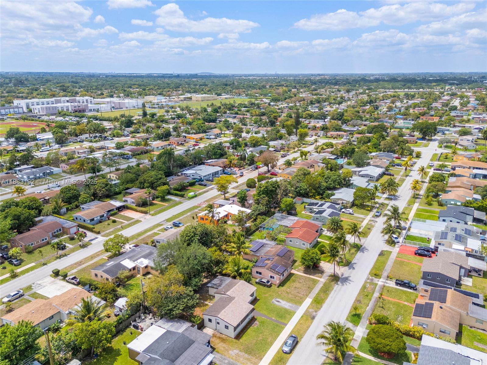 NORWOOD 4TH ADDN - Residential Lease