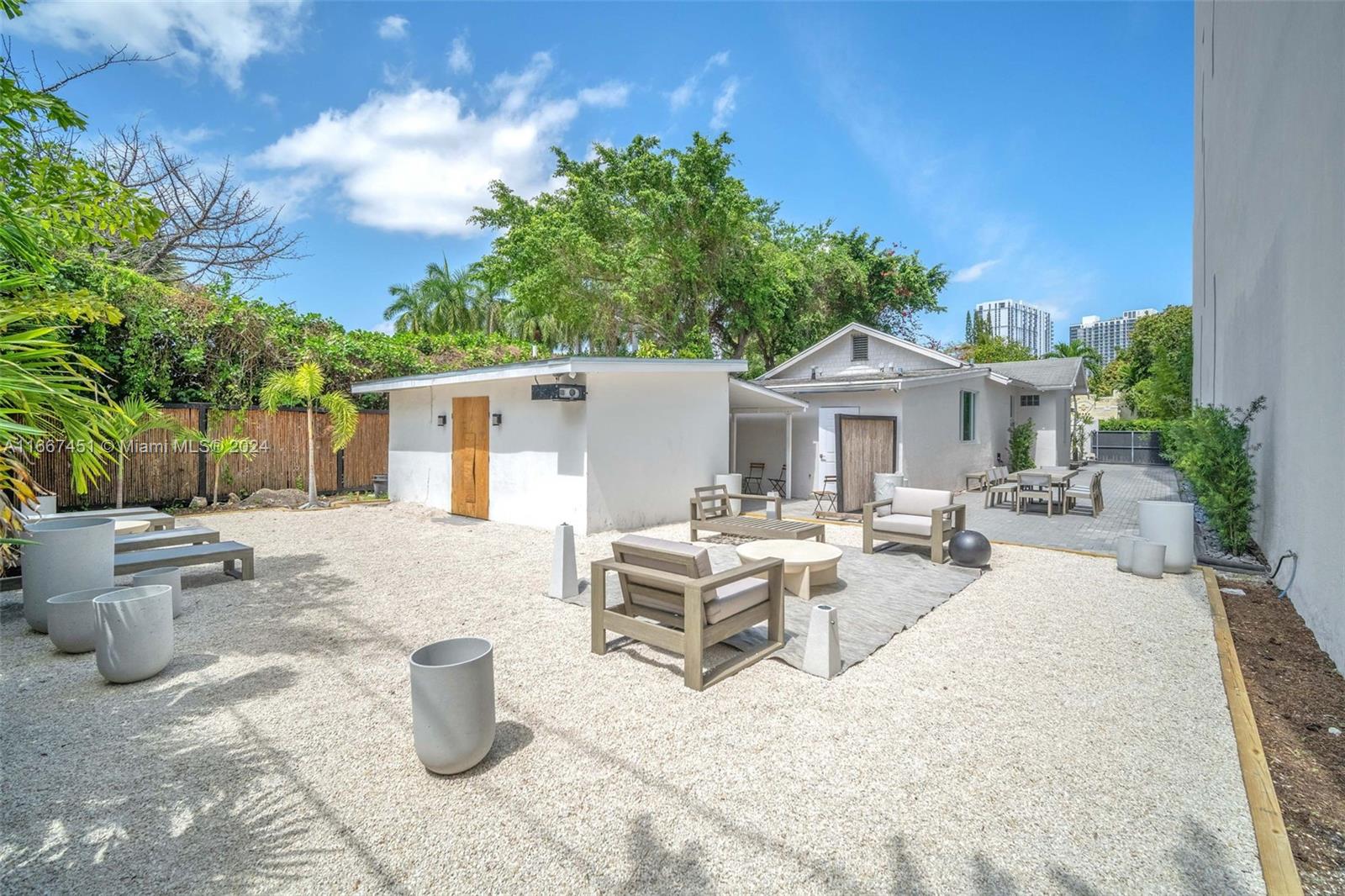 PARK PLACE - Residential