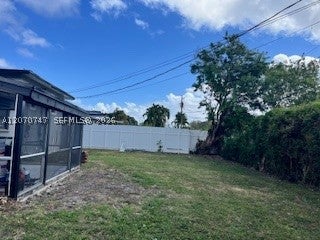1230 NE 200th Ter