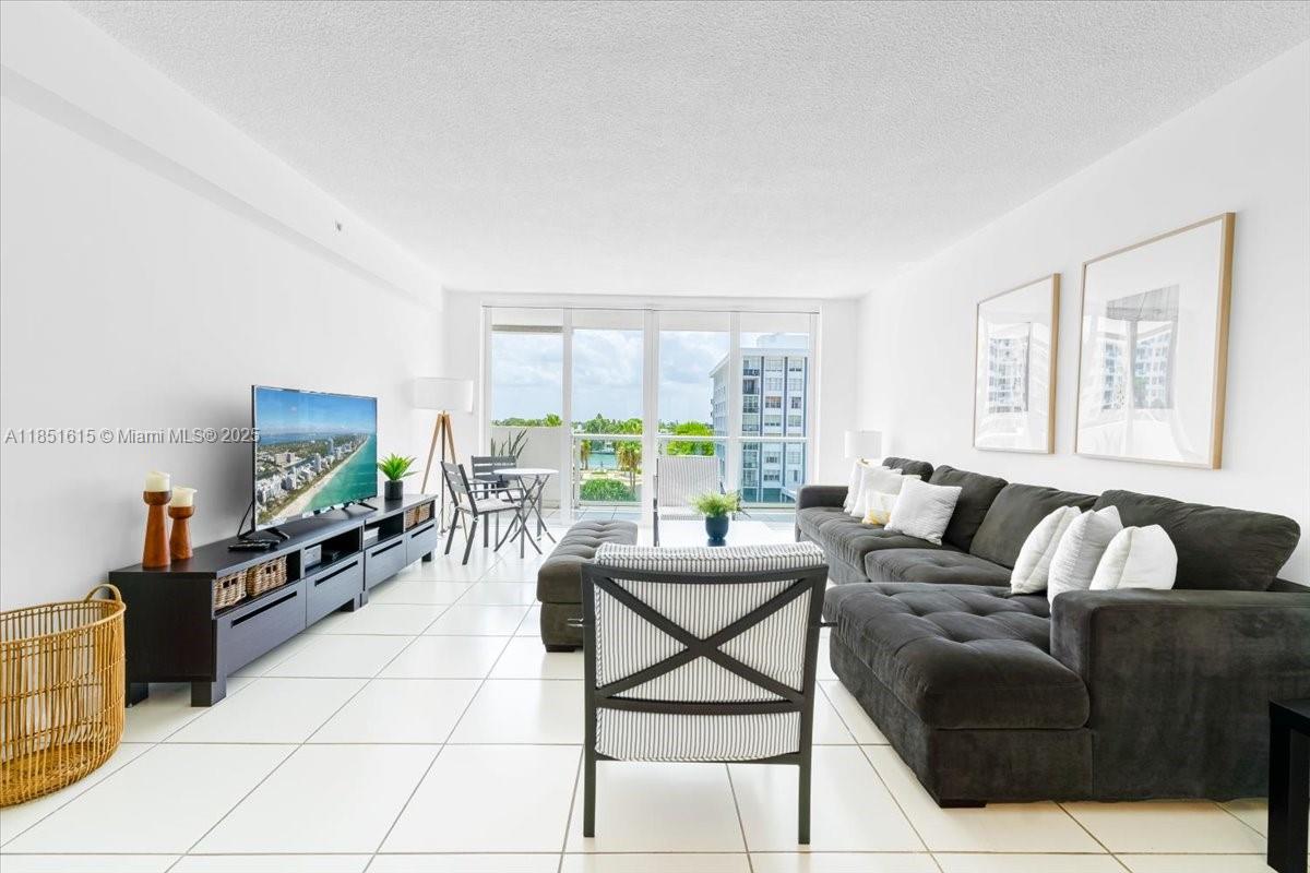 THE PAVILION CONDO - Residential