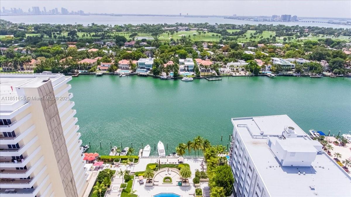 THE PAVILION CONDO - Residential