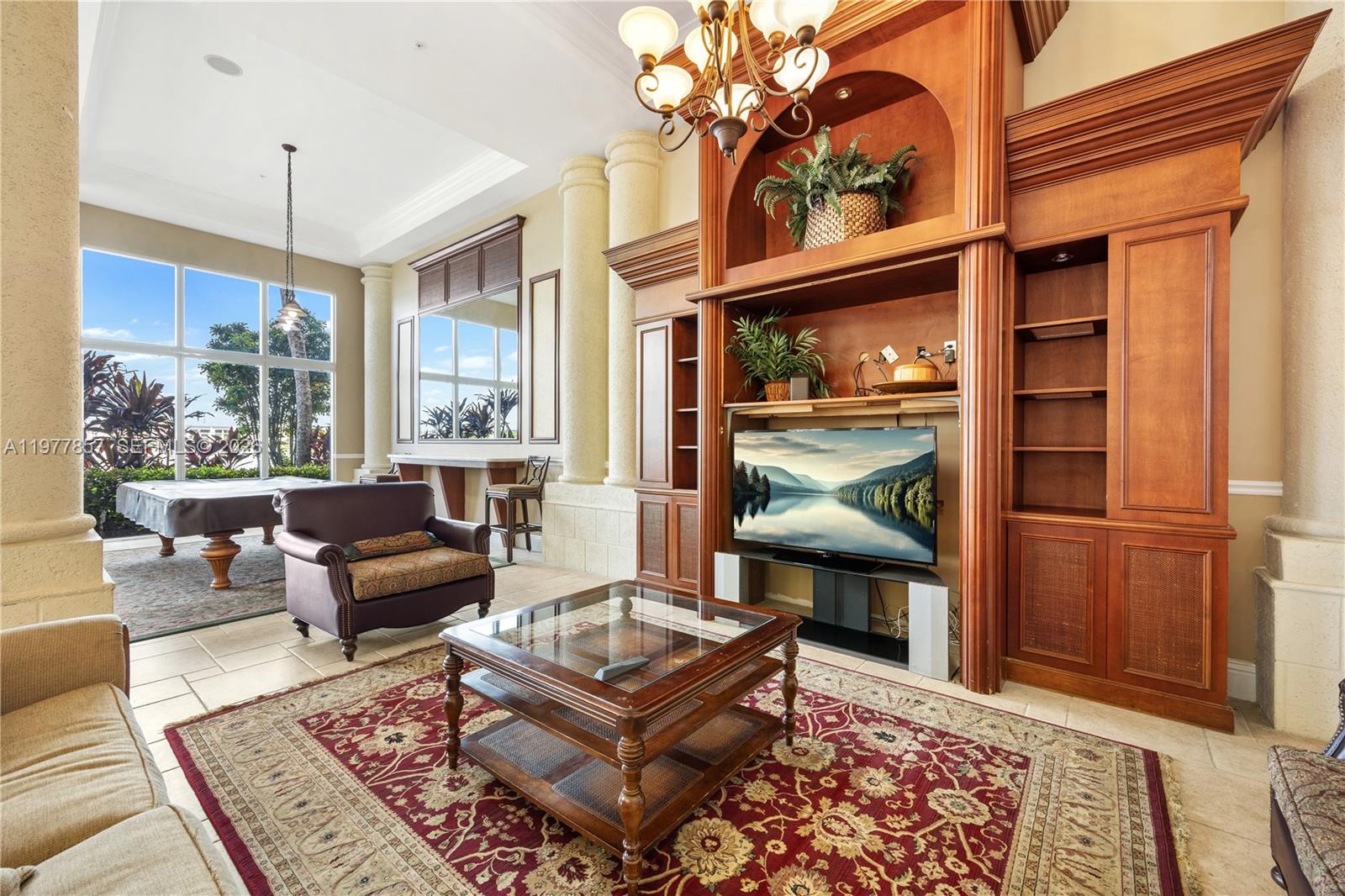 PORTO BELLAGIO CONDO - Residential