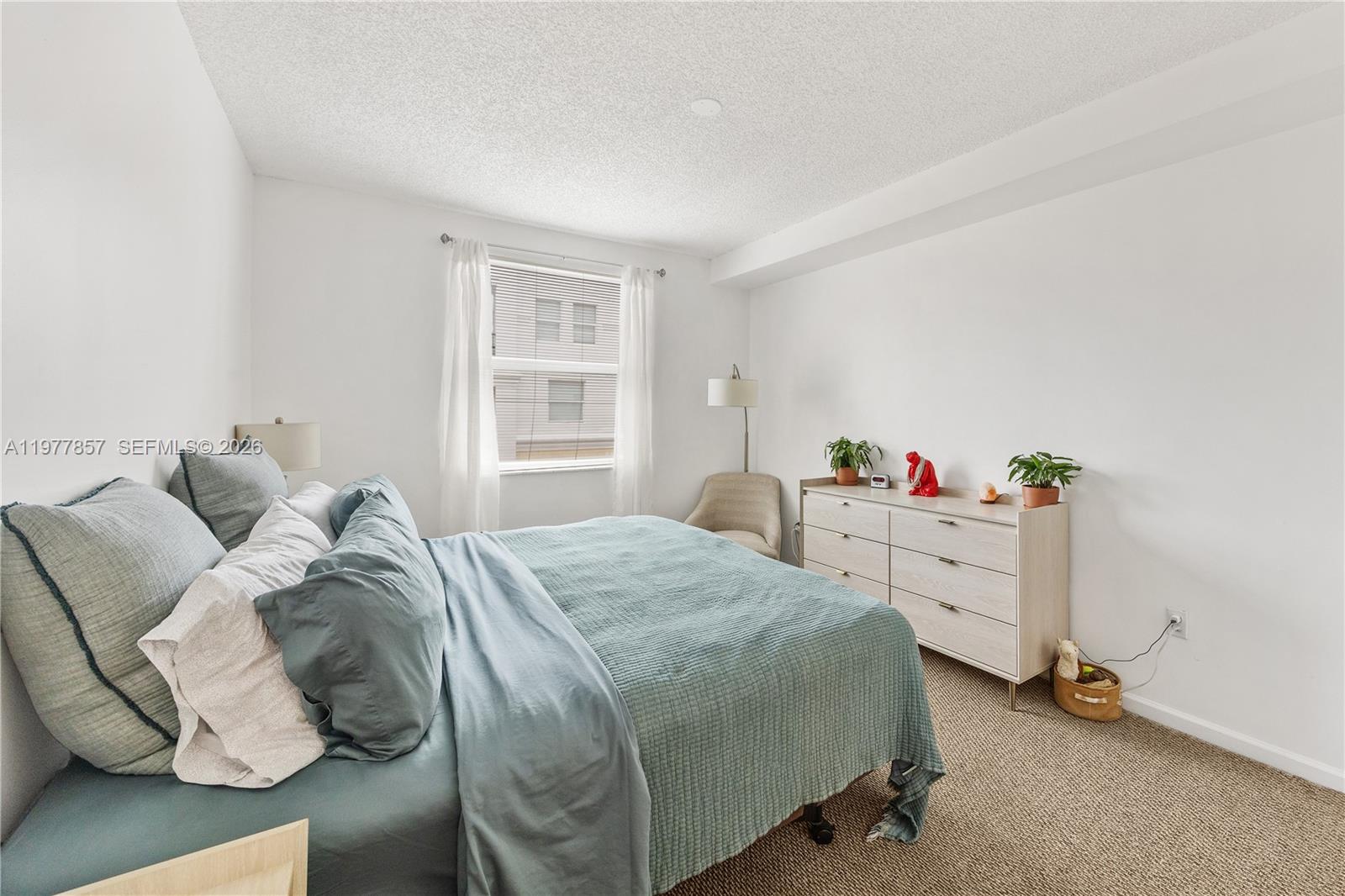 PORTO BELLAGIO CONDO - Residential