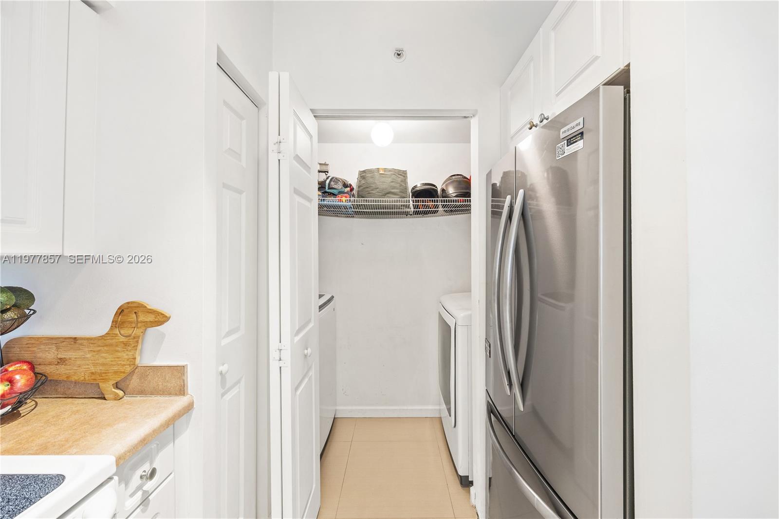 PORTO BELLAGIO CONDO - Residential