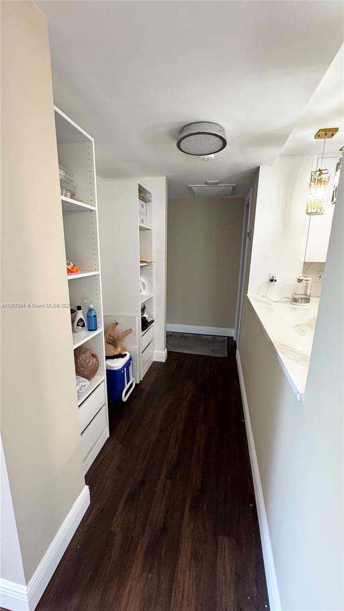 HEMISPHERES CONDO - Residential Lease