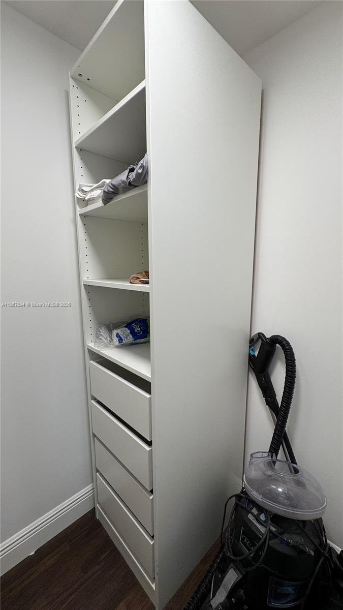 HEMISPHERES CONDO - Residential Lease