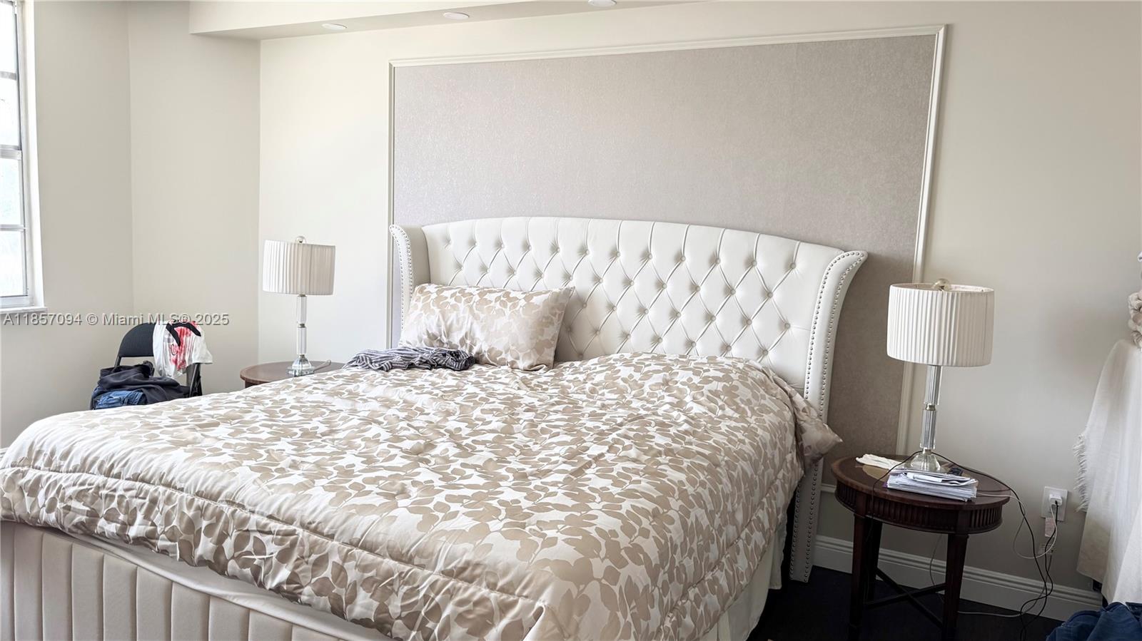 HEMISPHERES CONDO - Residential Lease