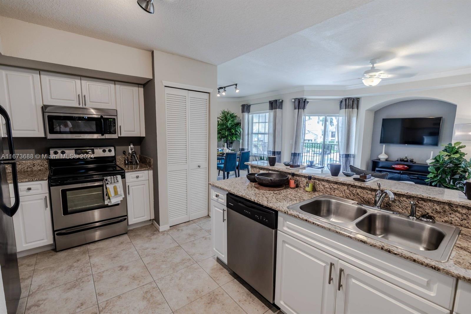 The Charleston - Residential Lease