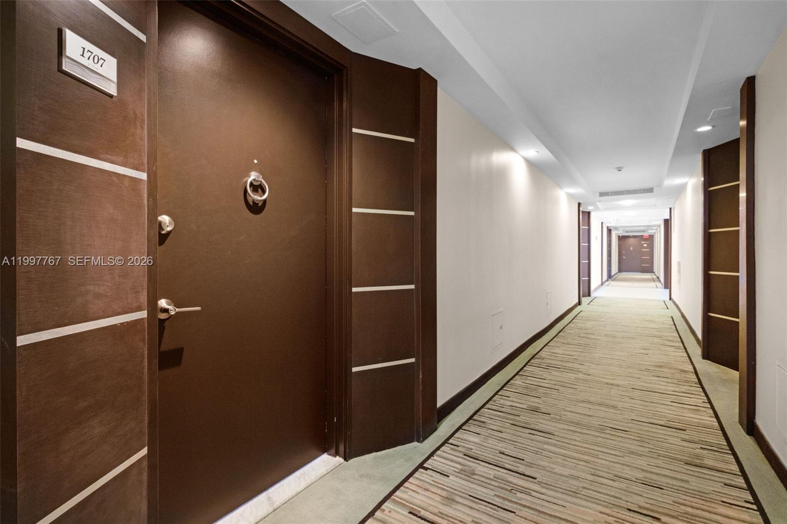 ARLEN BEACH CONDO - Residential