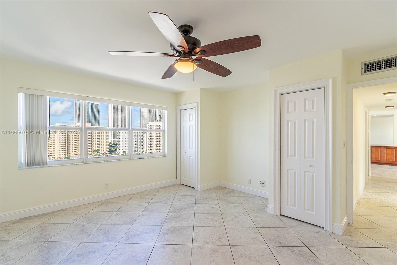 DORSEY ARMS CONDO - Residential Lease