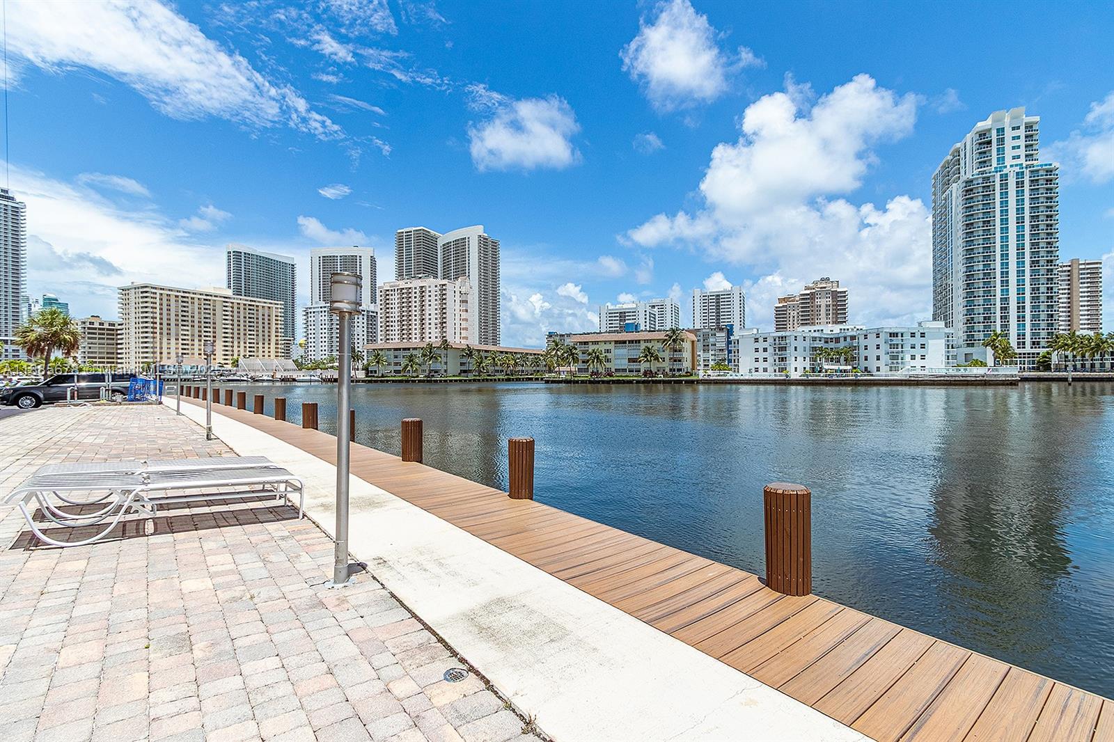 DORSEY ARMS CONDO - Residential Lease