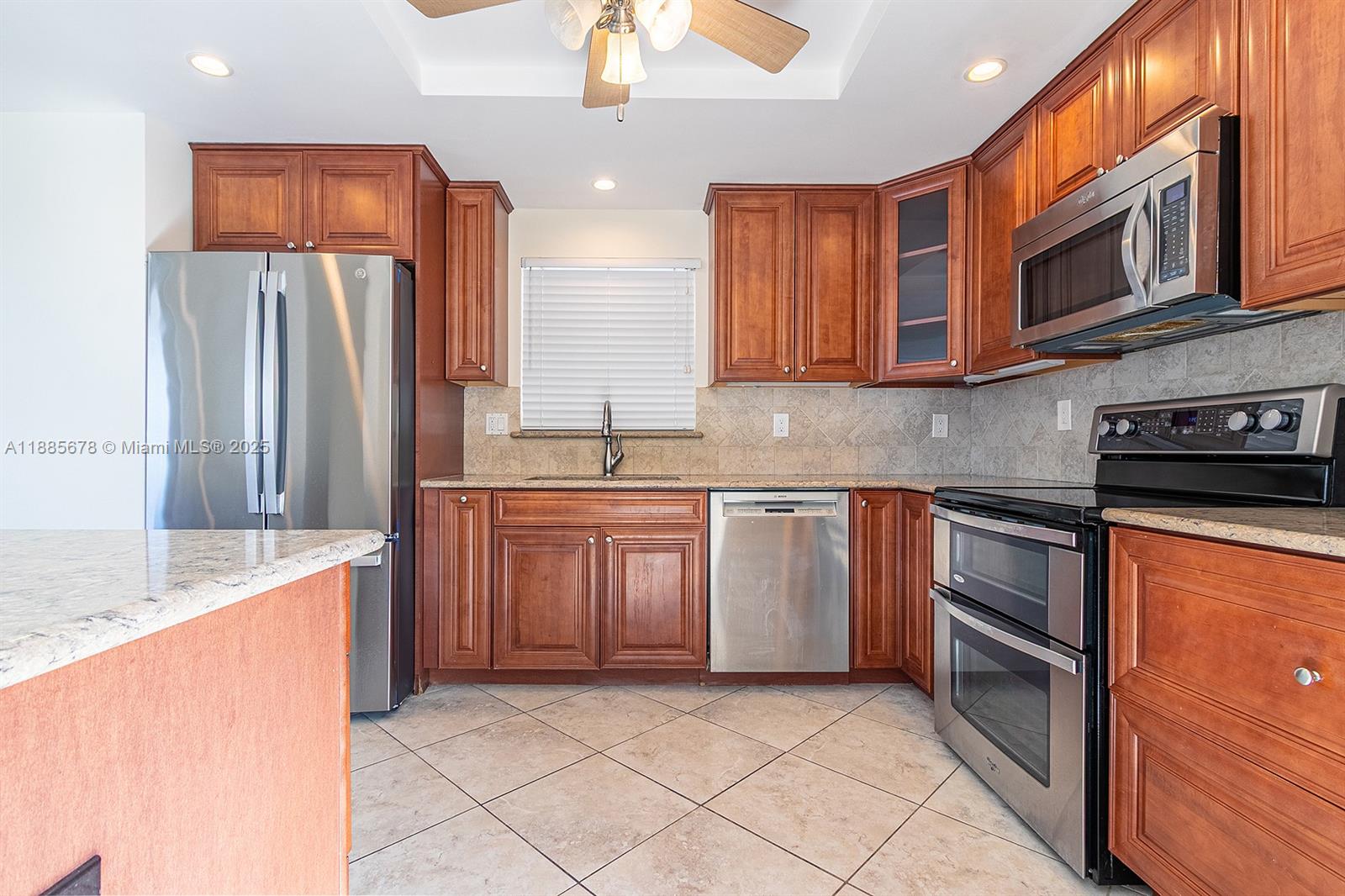 DORSEY ARMS CONDO - Residential Lease