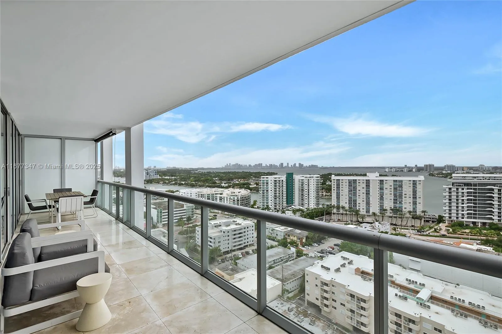 Miami Beach, Florida 33141, United States, 2 Bedrooms Bedrooms, ,2 BathroomsBathrooms,Residential,Active,38298