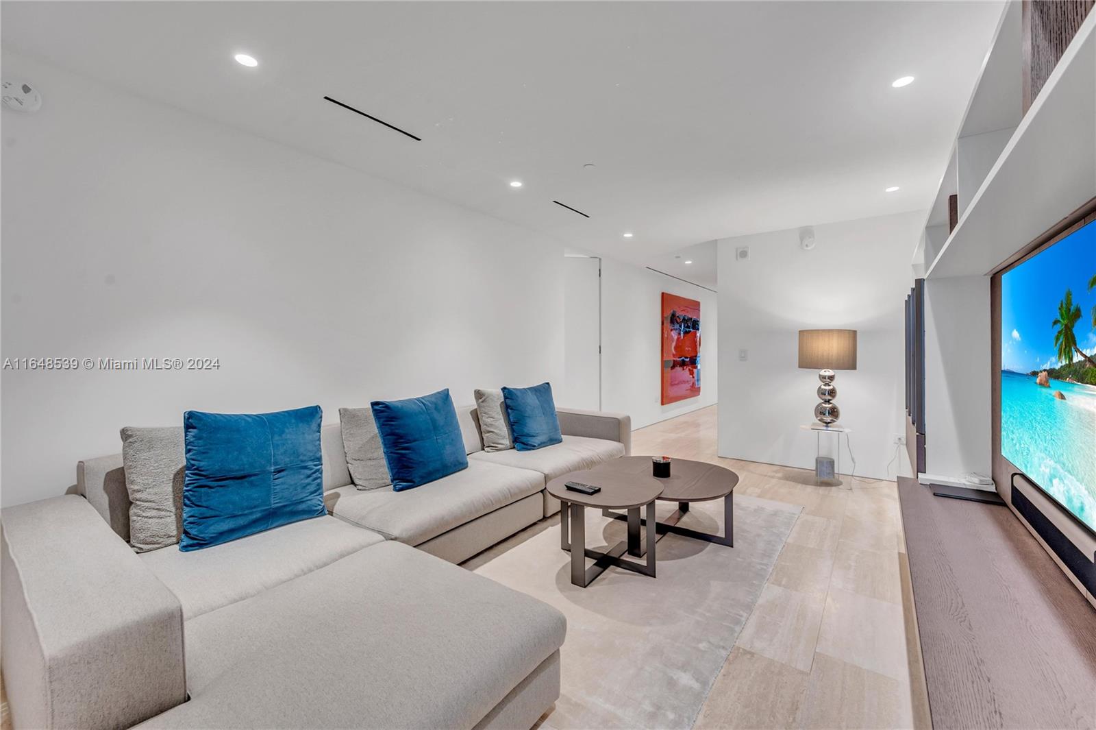 SURF CLUB CONDO - Residential