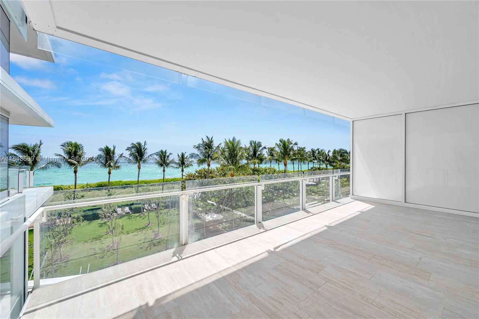 SURF CLUB CONDO - Residential