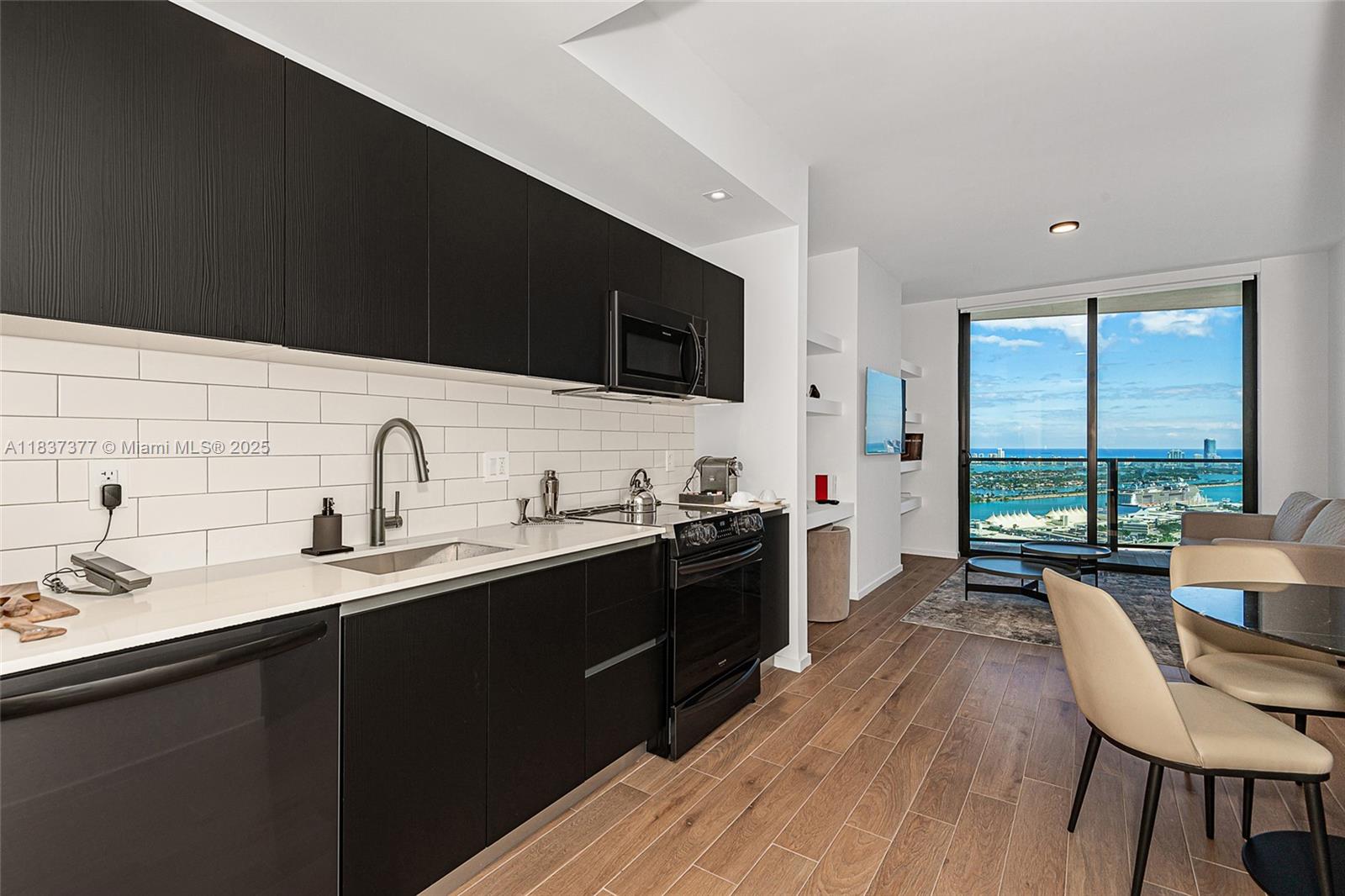 MAP OF MIAMI DADE CO. FL. - Residential