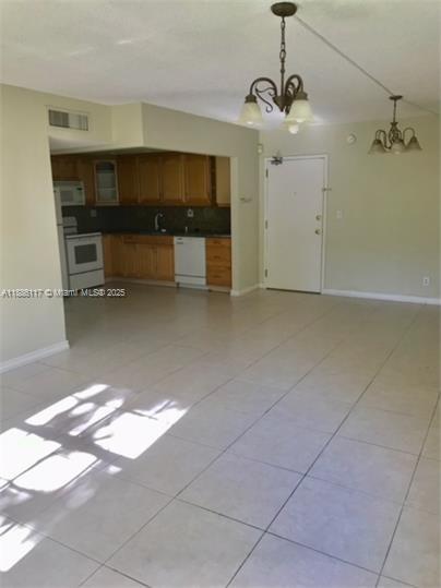 BROOKFIELD GARDENS NORTH - Residential Lease