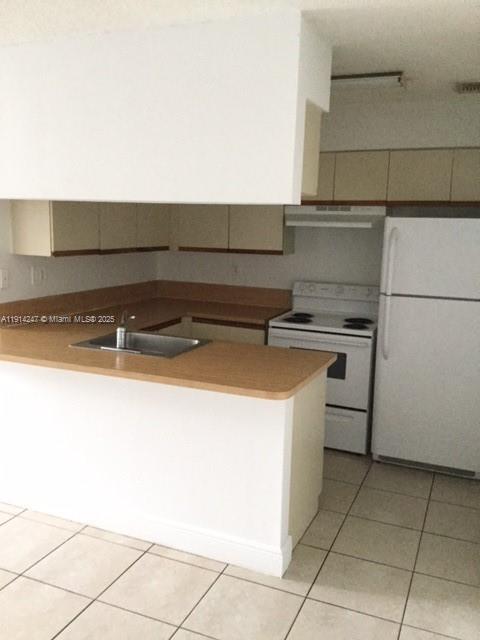 ANTIGUA AT CNTRY CLUBOF M - Residential Lease