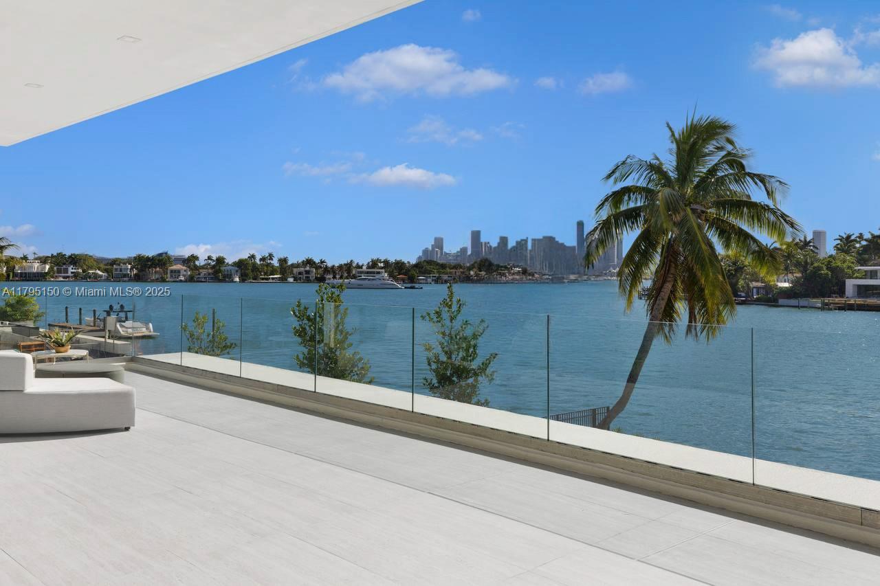 DI LIDO ISLAND - Residential