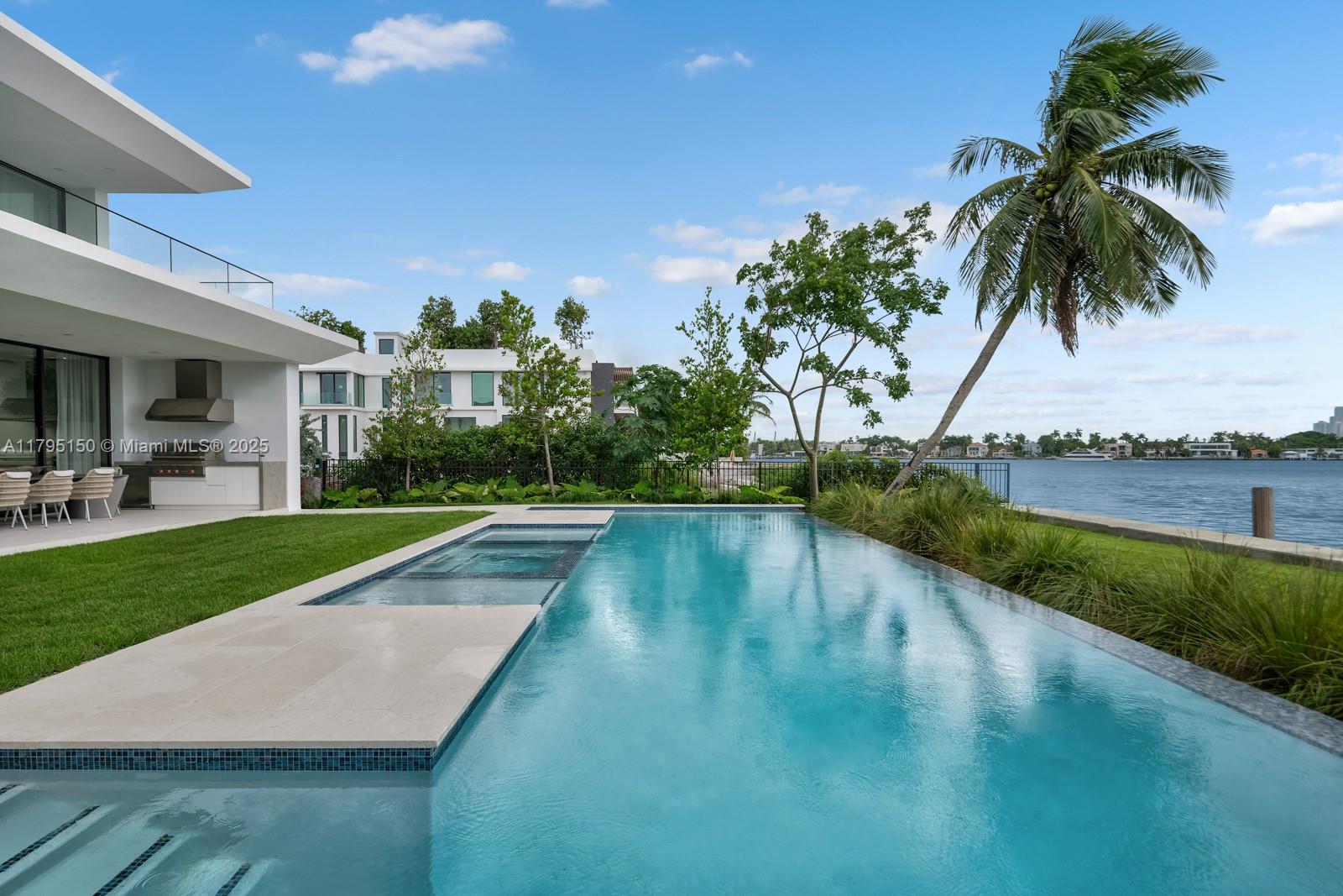 DI LIDO ISLAND - Residential