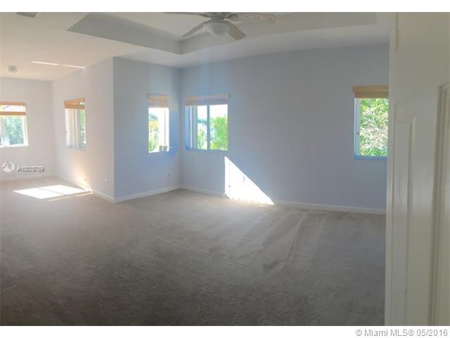 Lakes By The Bay Day - Residential