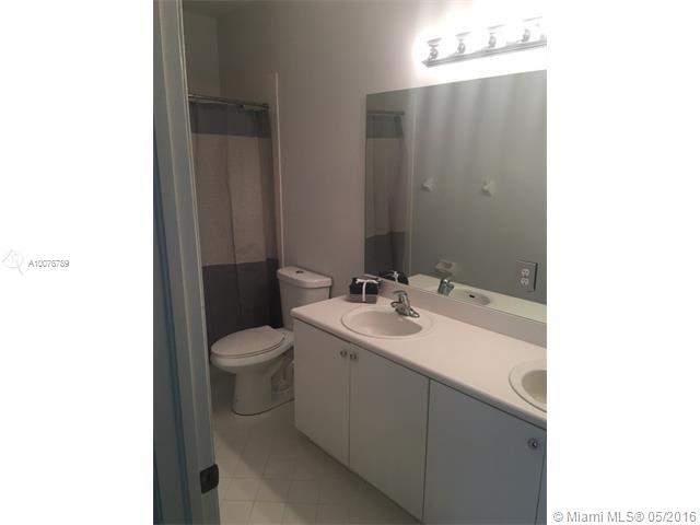 Lakes By The Bay Day - Residential