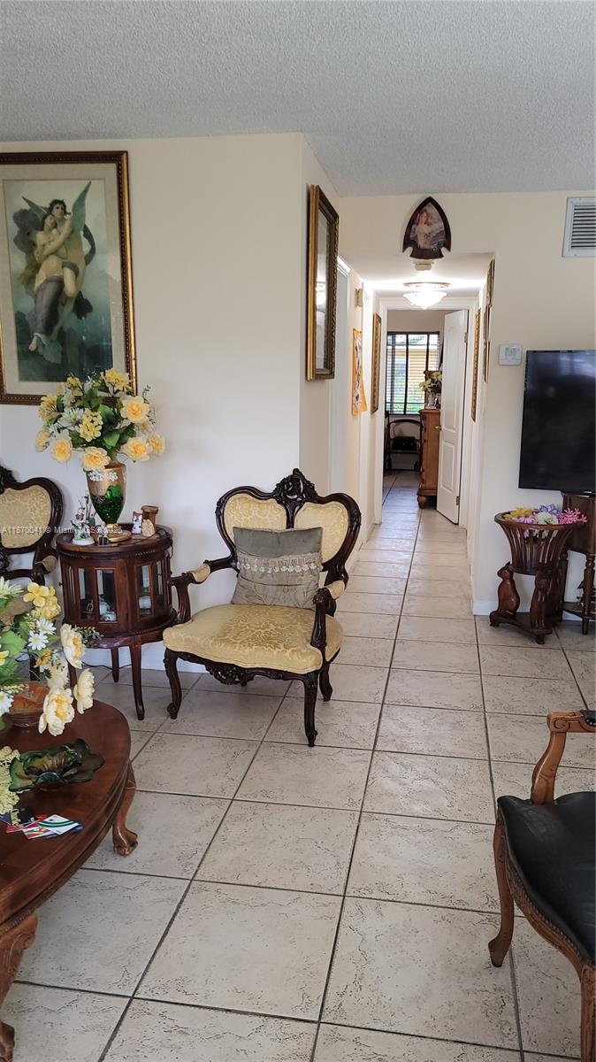 RO-MONT SOUTH CONDO MNPQ - Residential