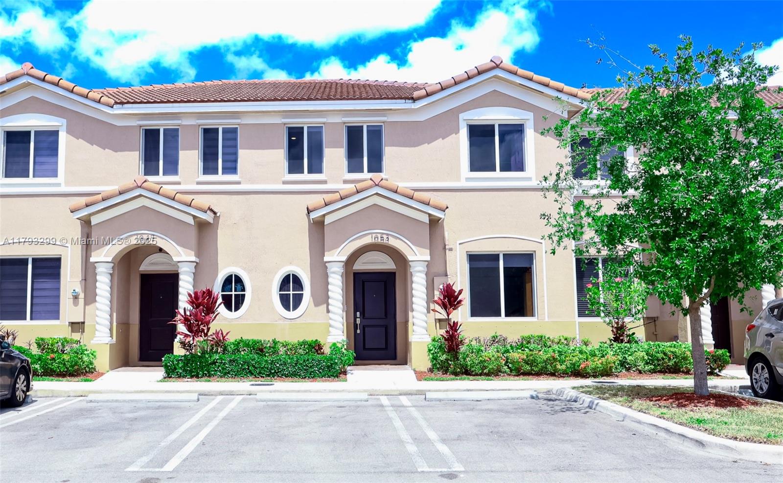 1053 SE 24th Ave