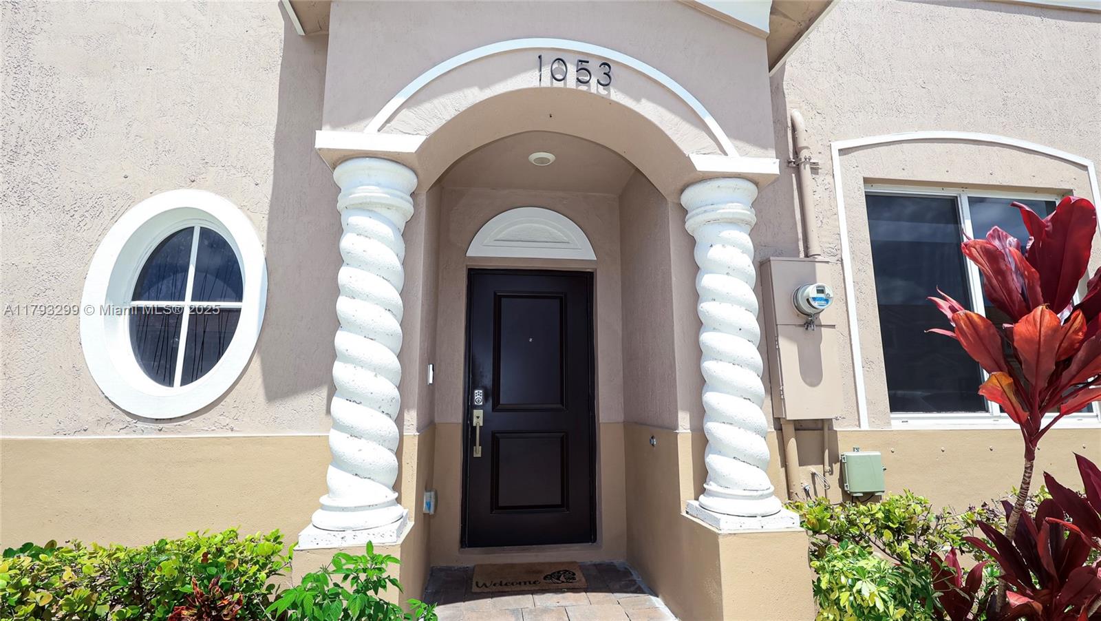 1053 SE 24th Ave
