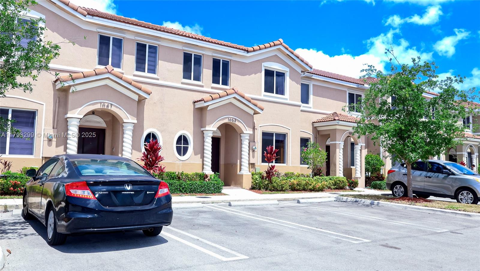 Property for Sale at 1053 Se 24th Ave, Homestead, Miami-Dade County, Florida - Bedrooms: 4 
Bathrooms: 3  - $380,000