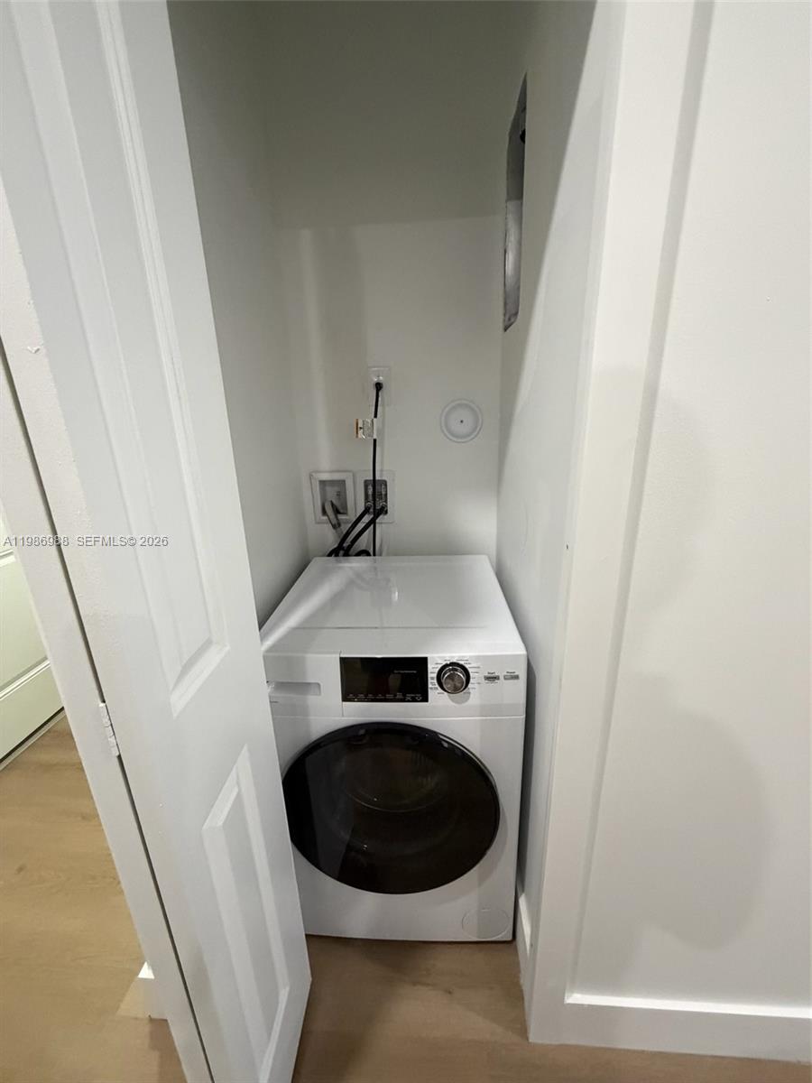 1619 Jefferson Ave 9