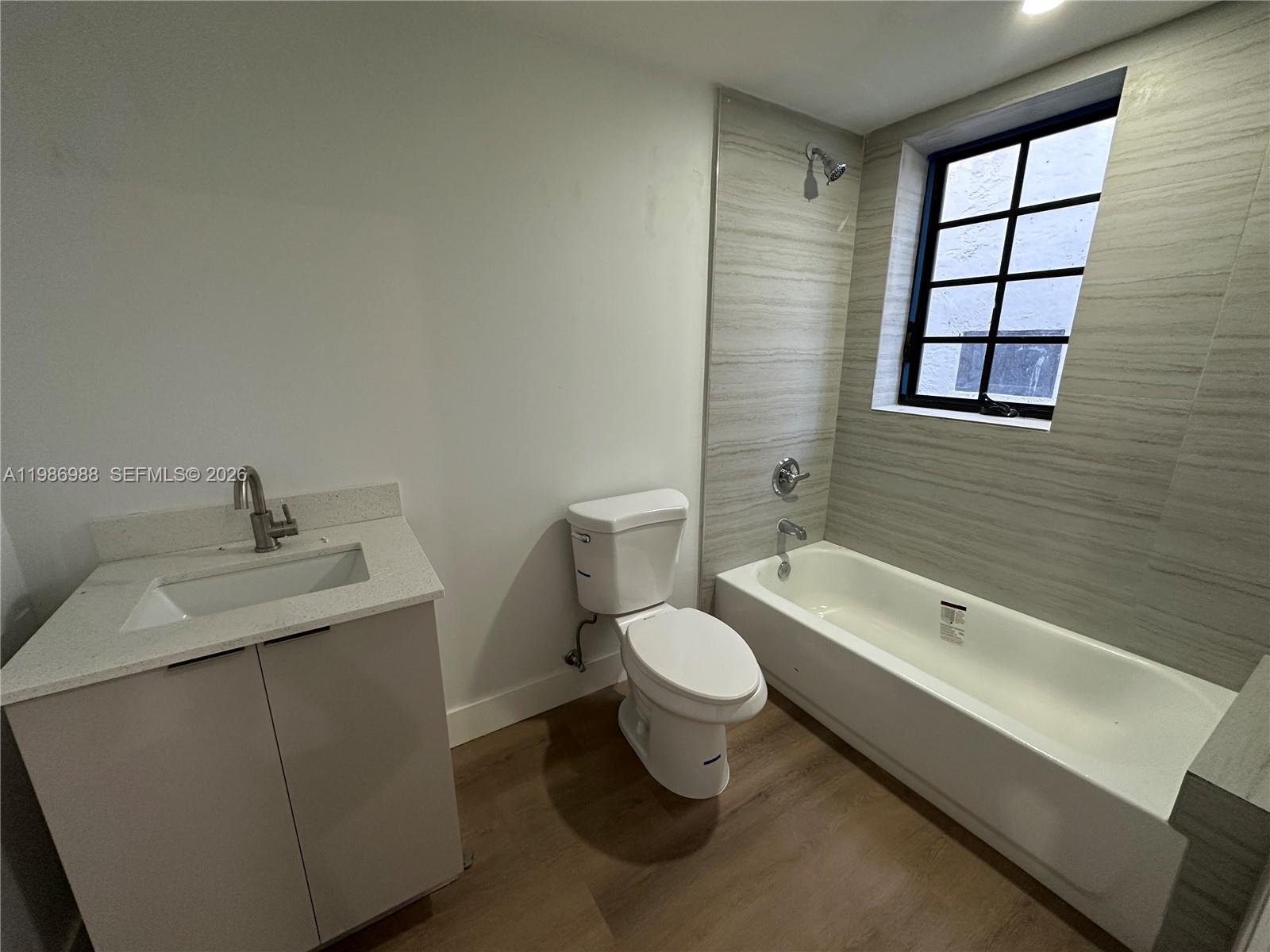 1619 Jefferson Ave 9