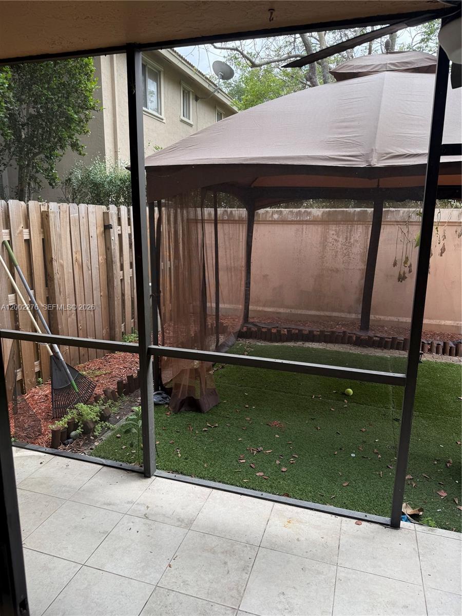 FAIRWAYS OF SUNRISE - Residential