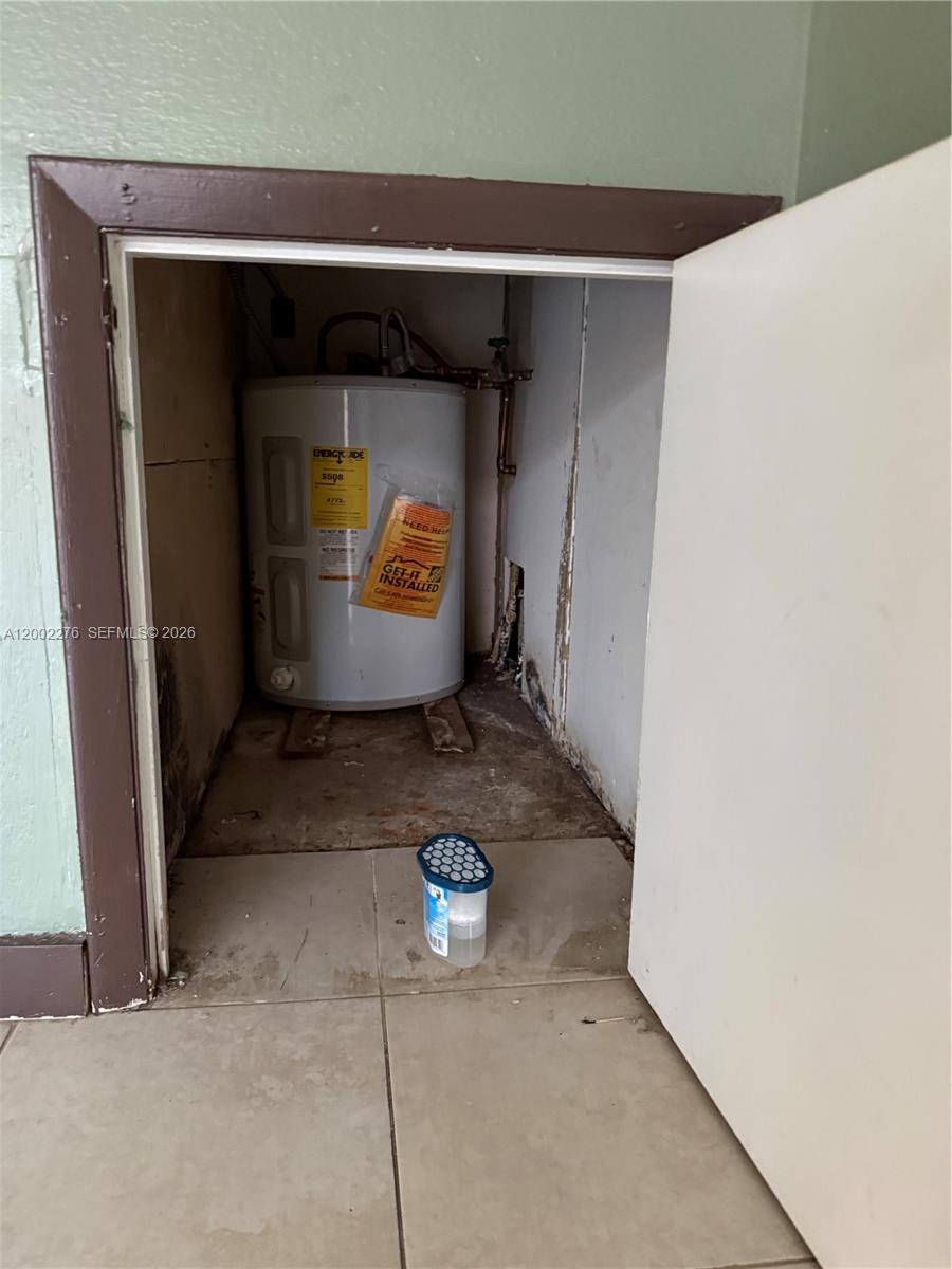 FAIRWAYS OF SUNRISE - Residential