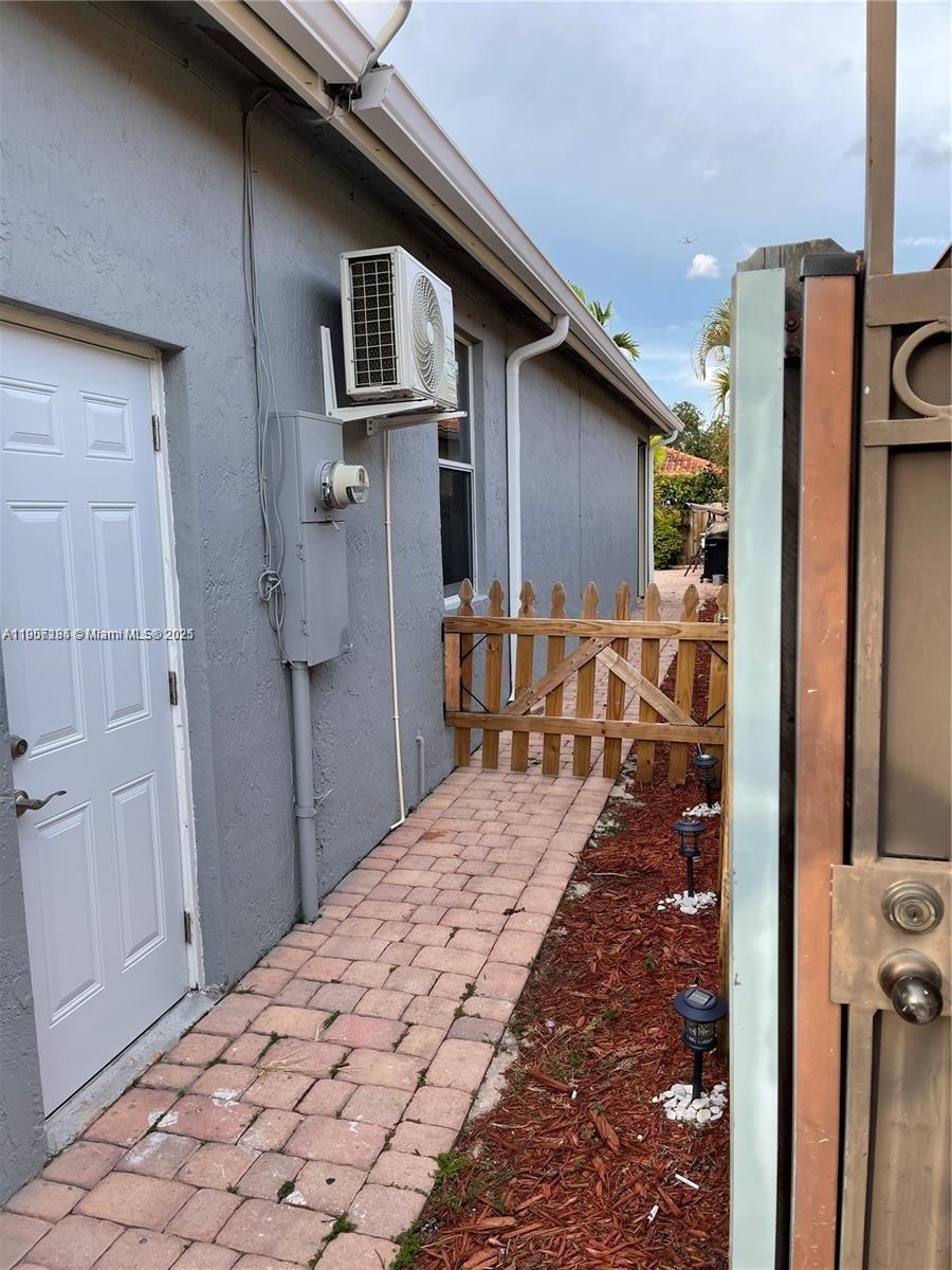 RIVIERA TRACE 1ST ADDN - Residential Lease