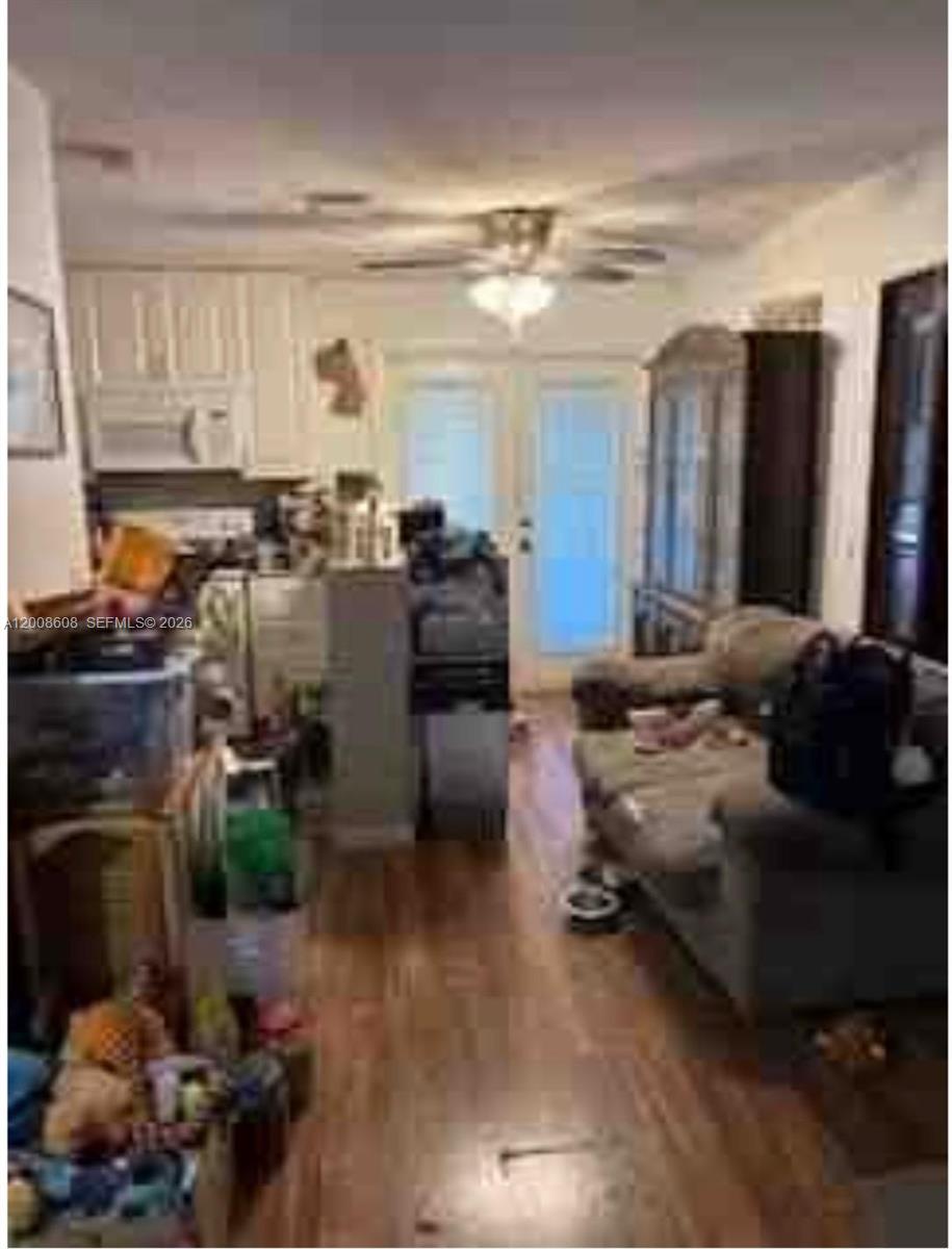 22963 Anne Bonny Ln