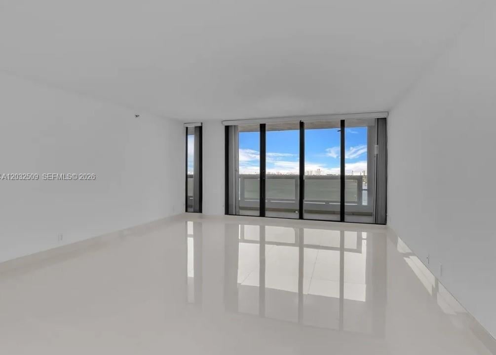 1717 N Bayshore Dr A-1533