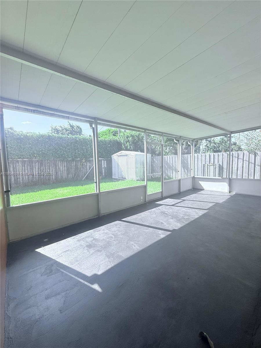 MILLER HEIGHTS SEC 4 - Residential Lease