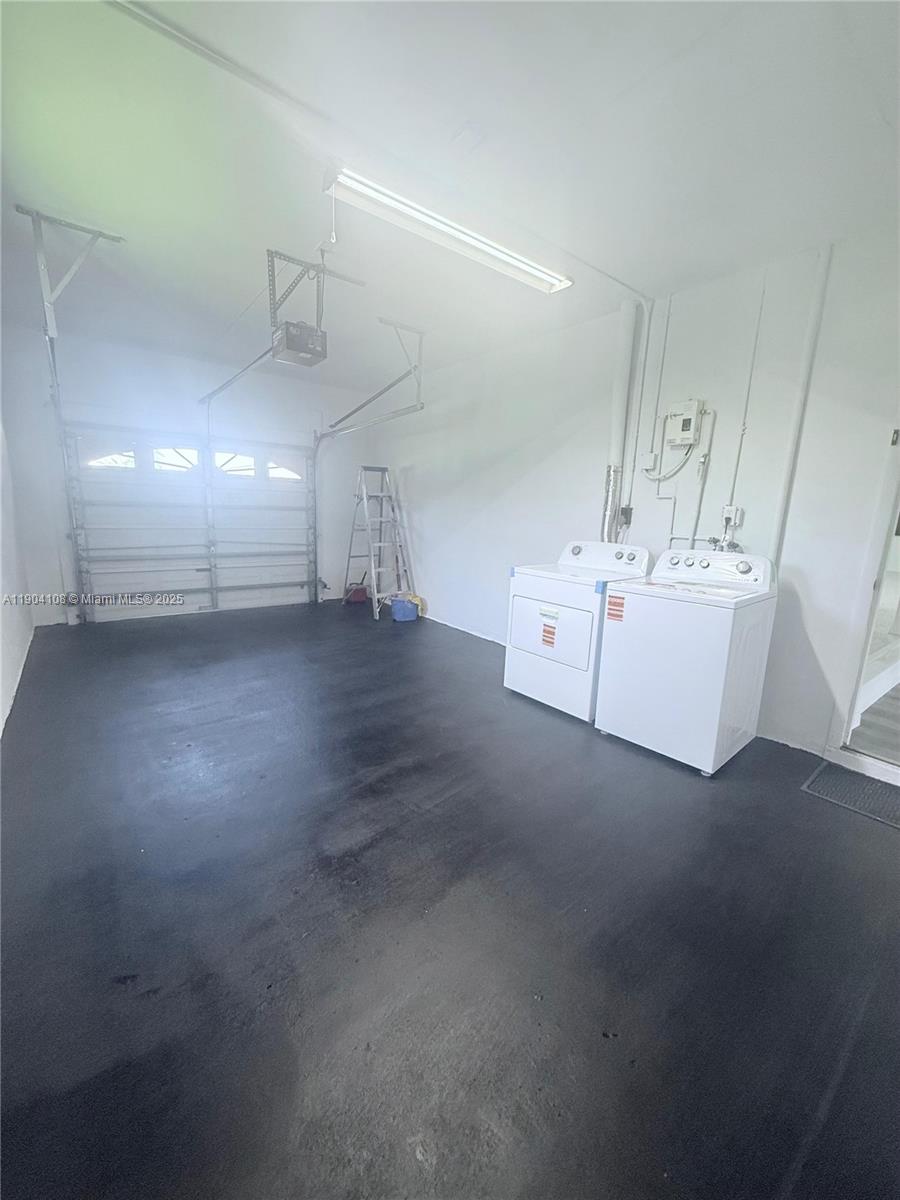 MILLER HEIGHTS SEC 4 - Residential Lease