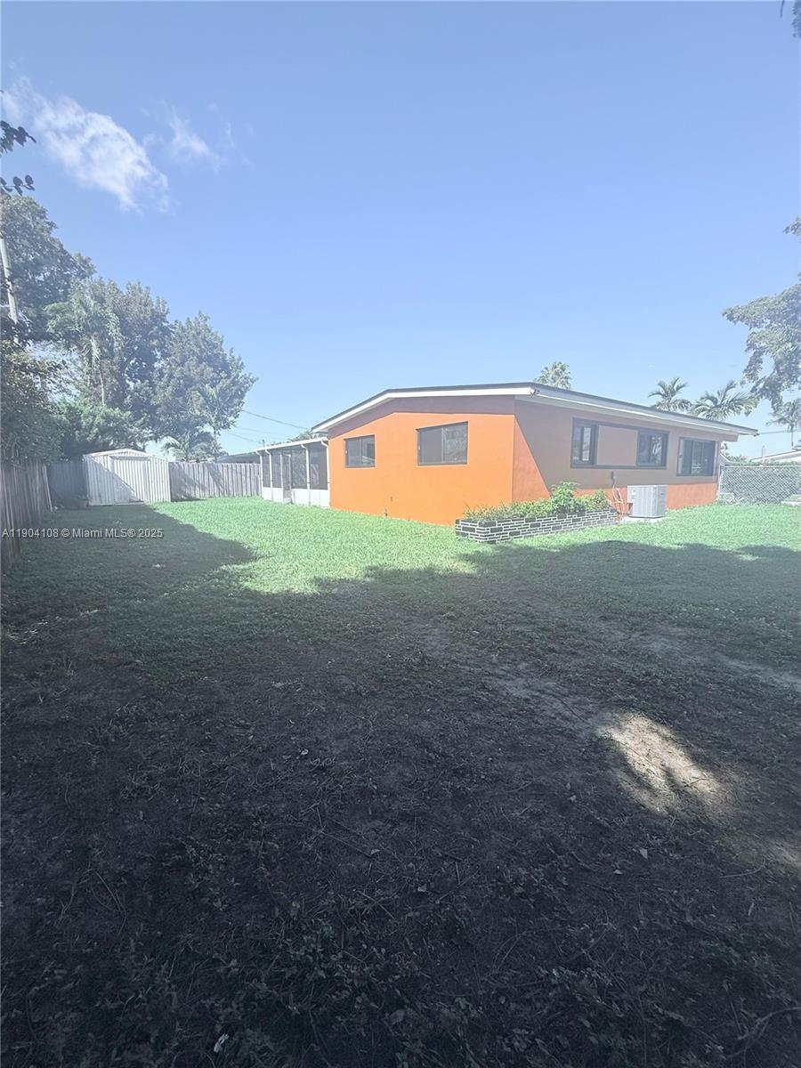 MILLER HEIGHTS SEC 4 - Residential Lease