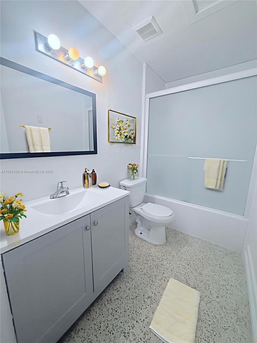 MILLER HEIGHTS SEC 4 - Residential Lease