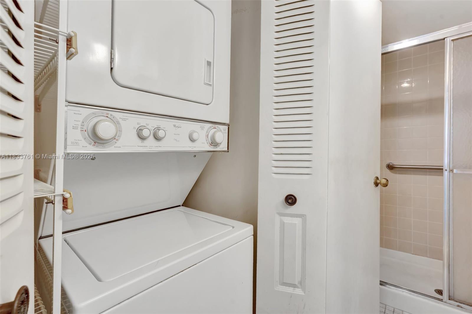 SUNRISE LAKES 177 CONDO - Residential