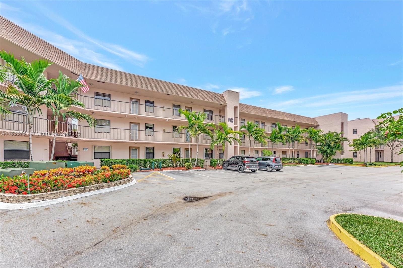 SUNRISE LAKES 177 CONDO - Residential