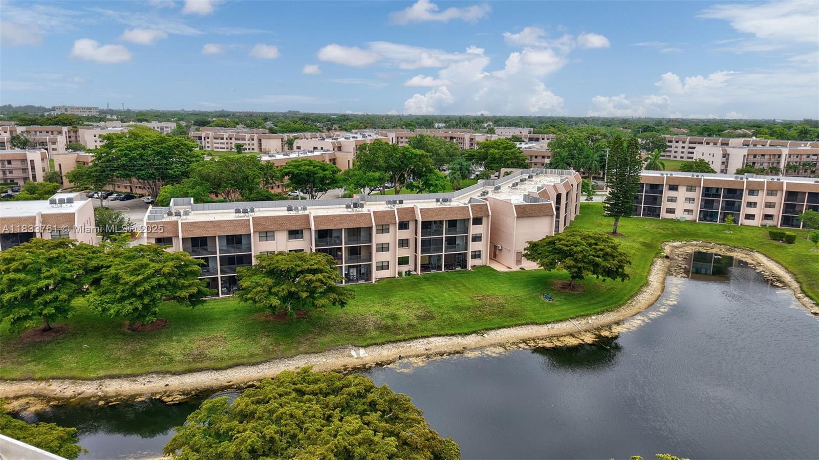 SUNRISE LAKES 177 CONDO - Residential