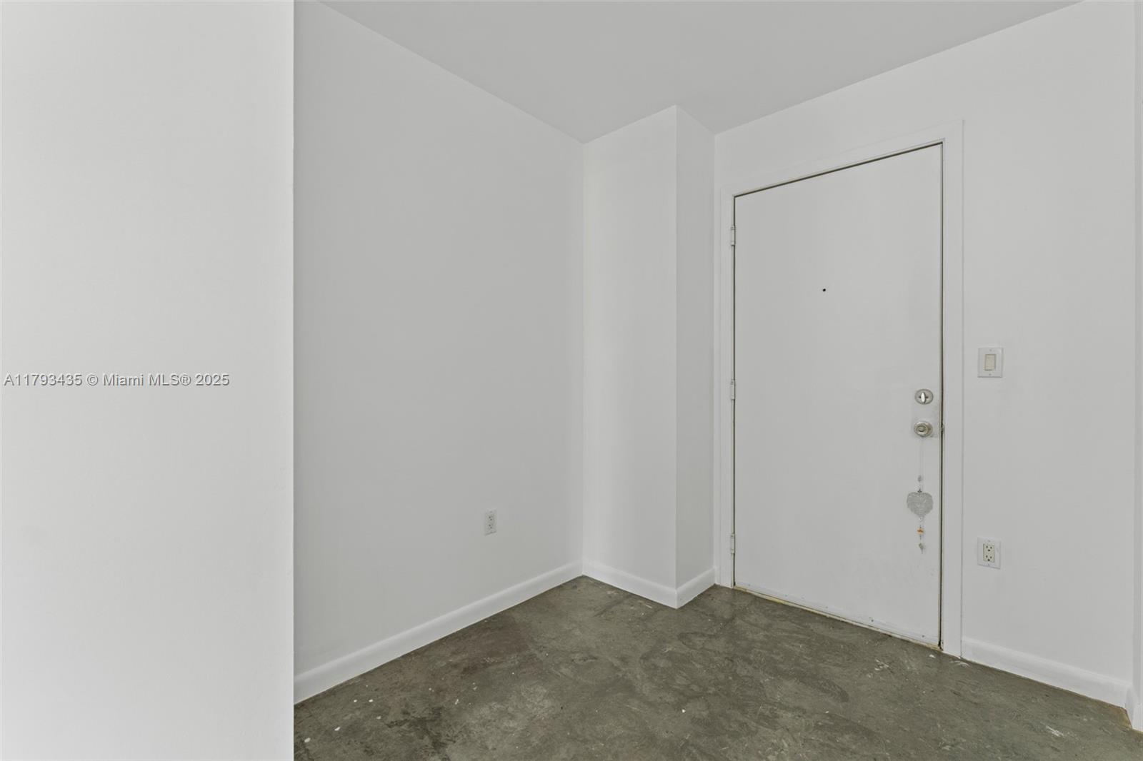 133 NE 2nd Ave 501